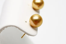 画像をギャラリービューアに読み込む, アコヤ真珠パールピアス　7.0-7.5mm　ゴールドカラー　K18製
