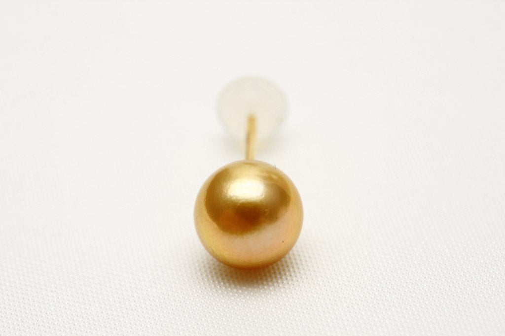 アコヤ真珠パールピアス　シングルデザイン　7.0-7.5mm　ゴールドカラー　K18製