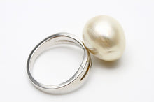 画像をギャラリービューアに読み込む, 南洋白蝶真珠パールリング【指輪】　14mm　クリームカラー - eiho pearl

