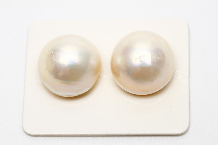 マベ真珠パールペアルース　15mm　ホワイトピンクグリーンカラー - eiho pearl