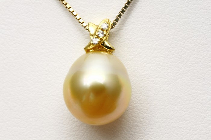 南洋白蝶真珠パールペンダントトップ　11mm　ナチュラルゴールドカラー　K18製/D0.02ct - eiho pearl